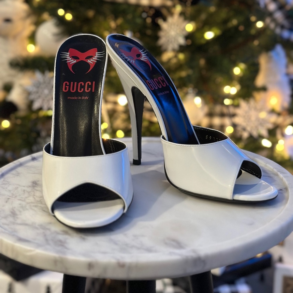 Gucci Patent Leather heels